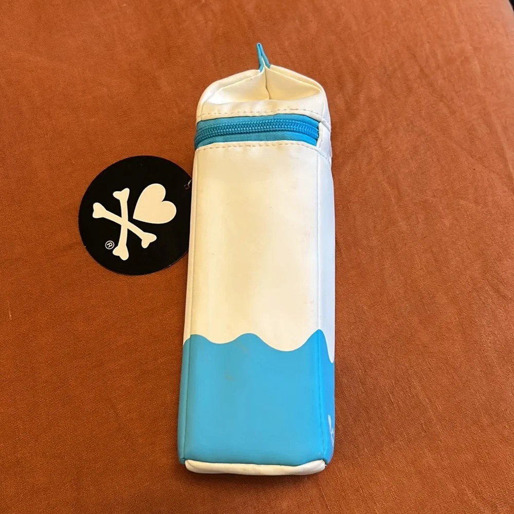 🆕 tokidoki Latte pencil/makeup case🥛
